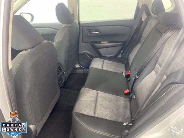 Used 2024 Nissan Rogue SV FWD image 15