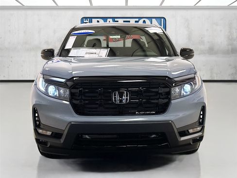 New 2026 Honda Ridgeline Black Edition image 2