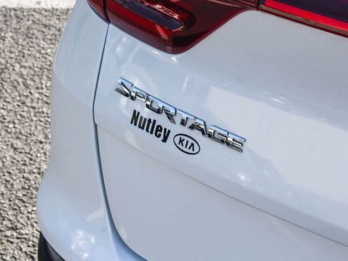 Used 2020 Kia Sportage SX image 9