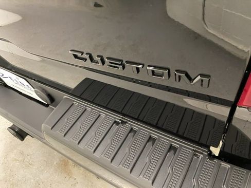 New 2026 Chevrolet Silverado 1500 Custom w/ Turbomax Blackout Package AWD/4WD image 30