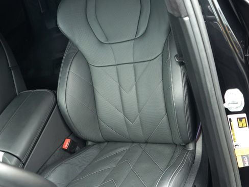 Used 2023 BMW XM AWD/4WD image 20