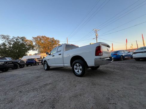 Used 2024 RAM 1500 Classic SLT AWD/4WD image 40