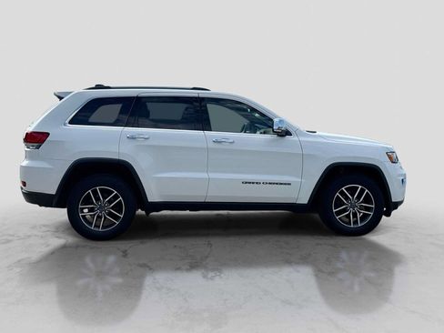 Used 2020 Jeep Grand Cherokee Limited AWD/4WD image 7