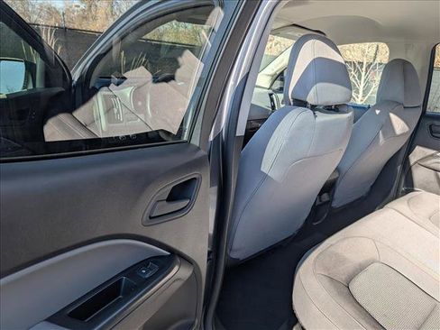 Used 2017 Chevrolet Colorado W/T w/ Custom Special Edition image 22