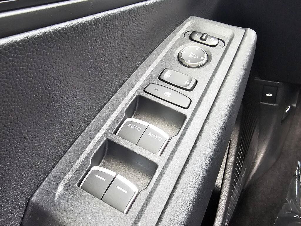 New 2026 Honda Accord LX image 30