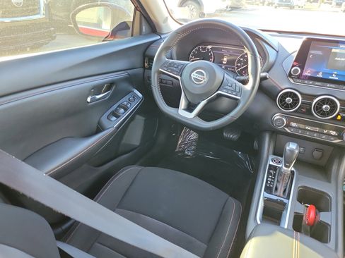 Certified 2023 Nissan Sentra SR image 18