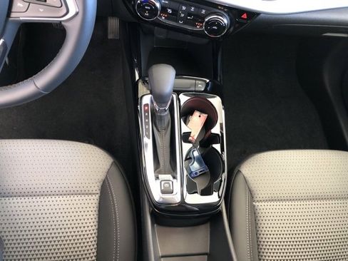 Used 2024 Chevrolet Trax LT w/ Driver Confidence Package image 30