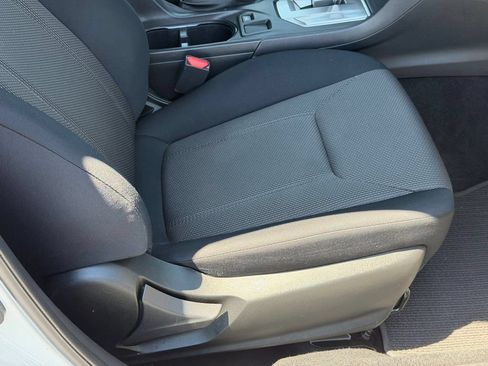 Used 2023 Subaru Crosstrek 2.0i AWD/4WD image 15