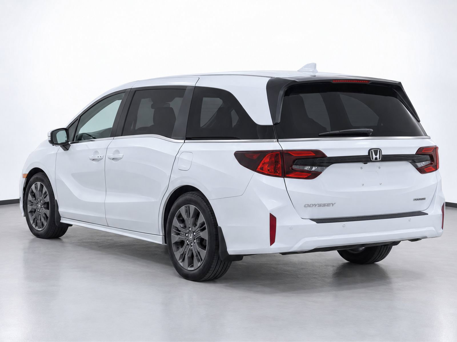 Used 2025 Honda Odyssey Touring image 8