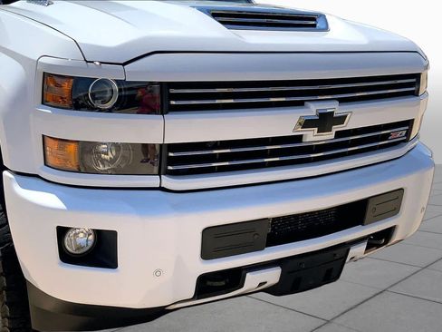 Used 2018 Chevrolet Silverado 2500 LT w/ Custom Sport Edition AWD/4WD image 28