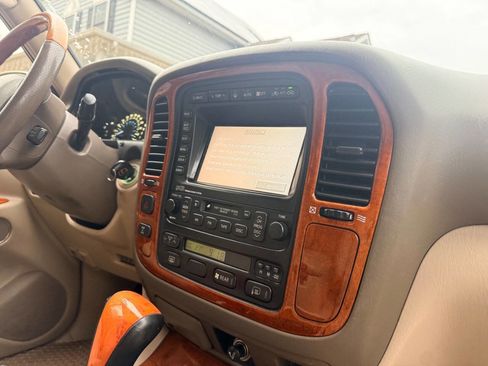 Used 2001 Lexus LX 470 4WD image 36