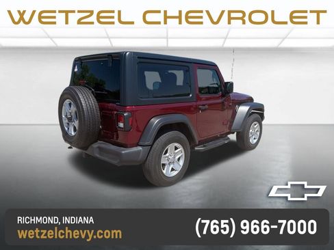 Used 2021 Jeep Wrangler Sport AWD/4WD image 3
