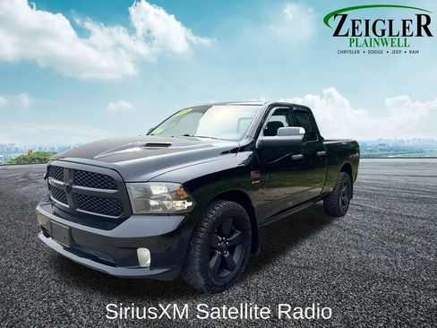 Used 2019 RAM 1500 Express w/ Wheel & Sound Group AWD/4WD image 2