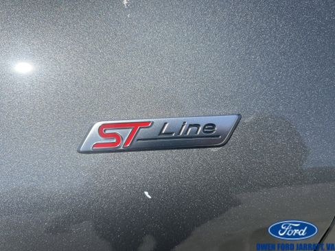 Used 2025 Ford Explorer ST-Line w/ Premium Package AWD/4WD image 16