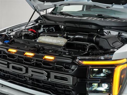 Used 2025 Ford F150 Raptor image 10