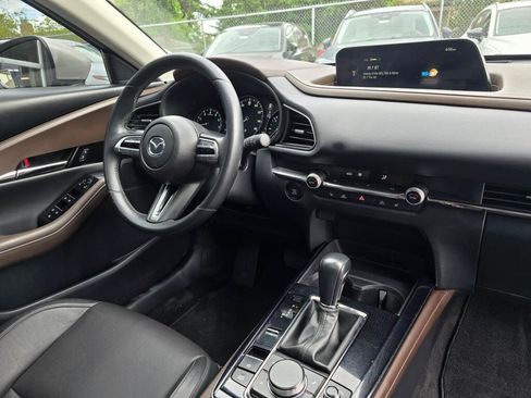 Used 2022 MAZDA CX-30 AWD 2.5 S w/ Premium Package image 12