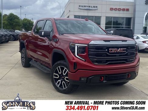 Used 2024 GMC Sierra 1500 AT4 w/ AT4 Preferred Package AWD/4WD image 36