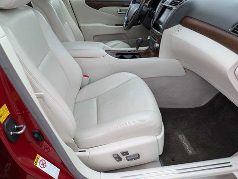 Used 2012 Lexus LS 460 AWD image 19
