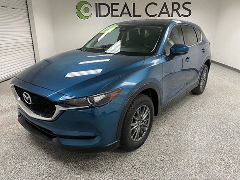 Used 2017 MAZDA CX-5 Touring image 1