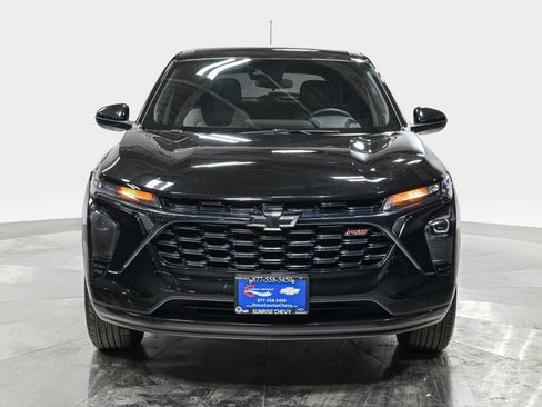 Used 2024 Chevrolet Trax RS w/ Driver Confidence Package FWD image 12