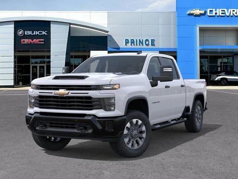New 2026 Chevrolet Silverado 2500 Custom w/ Custom Value Package AWD/4WD image 39