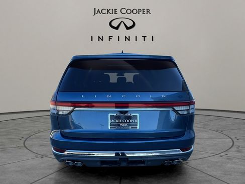 Used 2020 Lincoln Aviator Reserve w/ Equipment Group 201A image 4