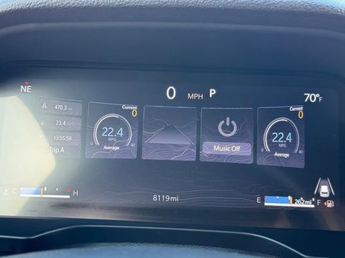 New 2025 Jeep Grand Cherokee Laredo w/ Trailer Tow Package image 22