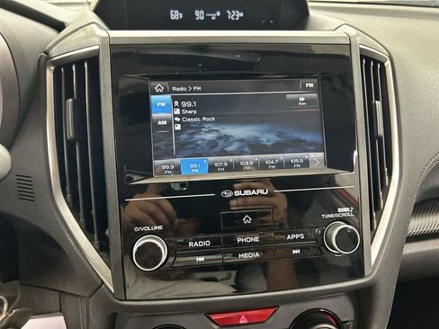 Used 2018 Subaru Crosstrek 2.0i Premium w/ Moonroof Package AWD/4WD image 14
