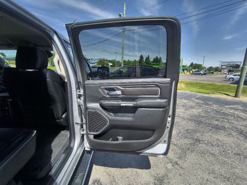 Used 2022 RAM 1500 Laramie AWD/4WD image 30