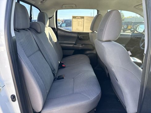 Used 2023 Toyota Tacoma SR image 27