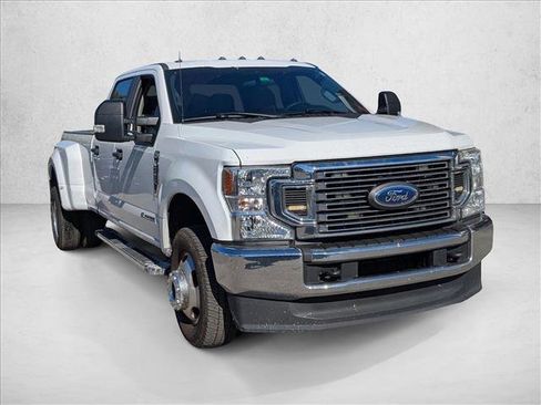 Used 2020 Ford F350 XL w/ STX Appearance Package image 3