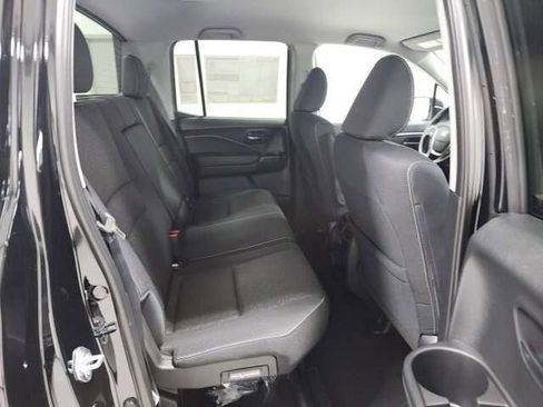 Used 2023 Honda Ridgeline Sport image 13