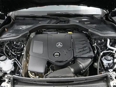 Used 2024 Mercedes-Benz GLC 300 GLC 300 Coupe image 15