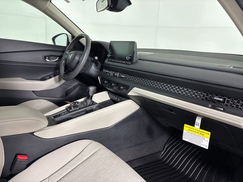 Used 2024 Honda Accord EX image 29