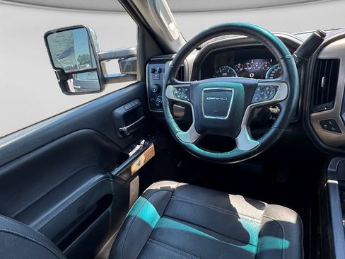 Used 2017 GMC Sierra 3500 Denali w/ Duramax Plus Package AWD/4WD image 21