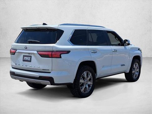 Used 2026 Toyota Sequoia Capstone AWD/4WD image 5