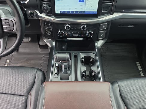 Used 2021 Ford F150 Lariat w/ Equipment Group 502A High AWD/4WD image 17
