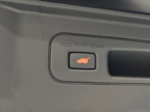 New 2025 Honda Pilot EX-L image 17