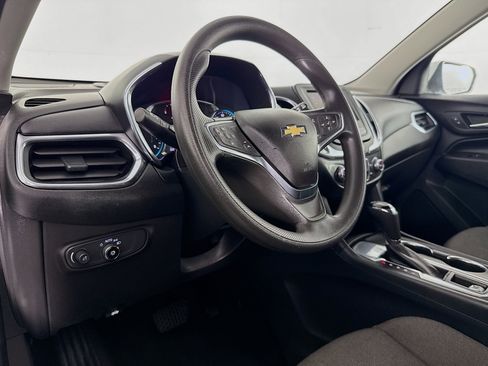 Used 2020 Chevrolet Equinox LT FWD image 22