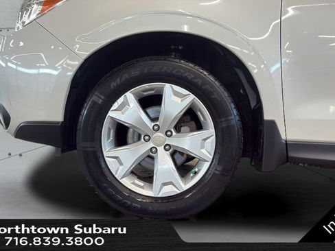Used 2016 Subaru Forester 2.5i Premium w/ All-Weather Package AWD/4WD image 23