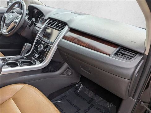 Used 2013 Ford Edge Limited image 23