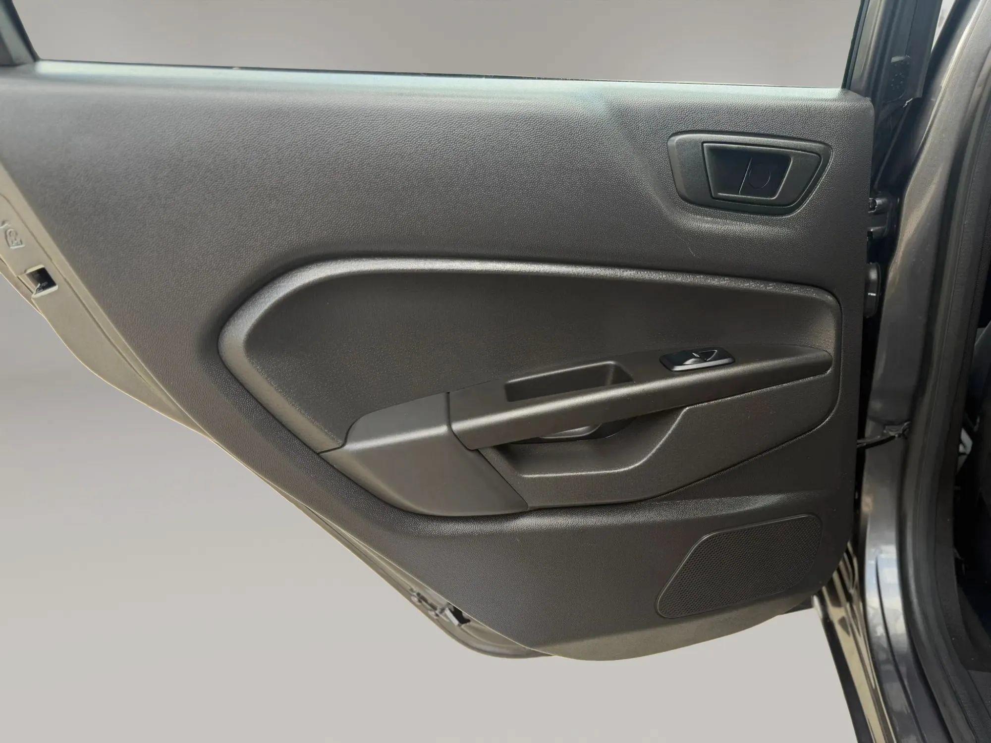 Used 2018 Ford Fiesta SE FWD image 29