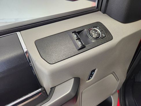 Used 2019 Ford F150 XLT w/ Equipment Group 301A Mid RWD image 23