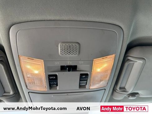 Used 2018 Toyota RAV4 XLE FWD image 29