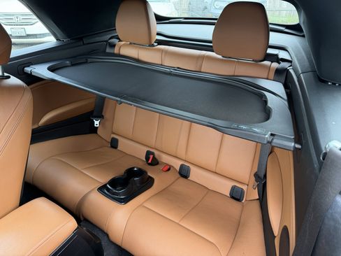 Used 2020 BMW 230i Convertible w/ Premium Package image 11