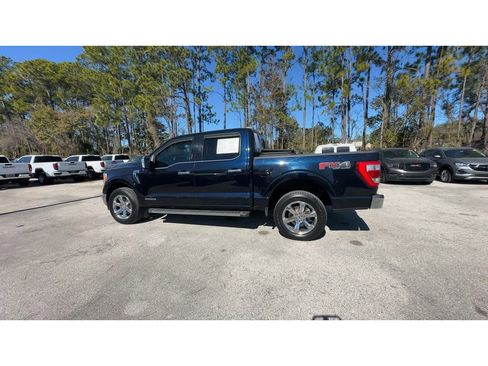 Used 2021 Ford F150 Lariat w/ Max Trailer Tow Package image 6