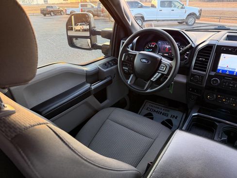 Used 2021 Ford F350 XLT w/ XLT Premium Package image 37