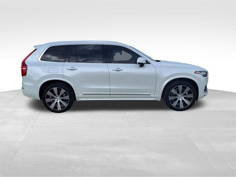 Certified 2023 Volvo XC90 B6 Ultimate w/ Protection Package Premier AWD/4WD image 9
