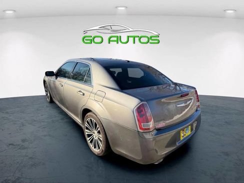 Used 2012 Chrysler 300 S w/ Luxury Group image 3