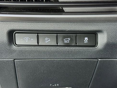 Certified 2025 Kia Telluride S image 10